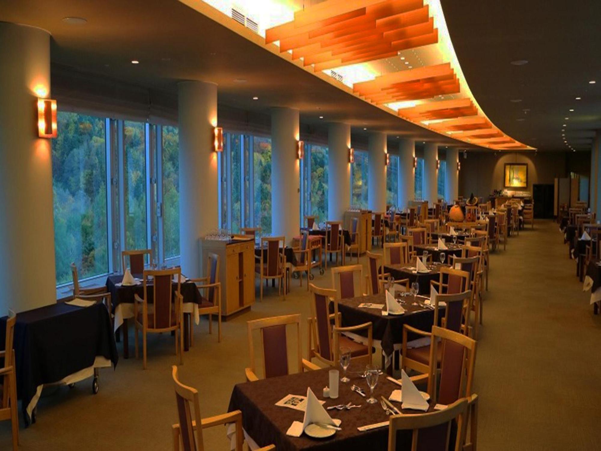 Shin Furano Prince Hotel Εξωτερικό φωτογραφία The restaurant