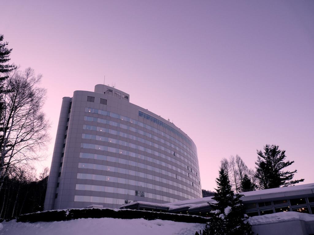Shin Furano Prince Hotel Εξωτερικό φωτογραφία Sapporo Medical University Hospital