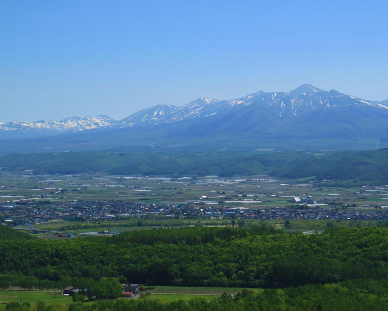 Shin Furano Prince Hotel Εξωτερικό φωτογραφία View of Iida